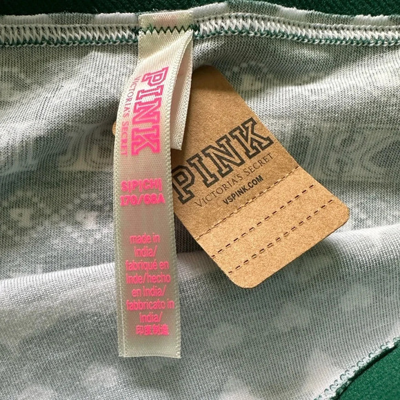 NWT 2 Victoria’s Secret Pink Holiday Hipster Panties Size Small Green Black - Picture 7 of 7